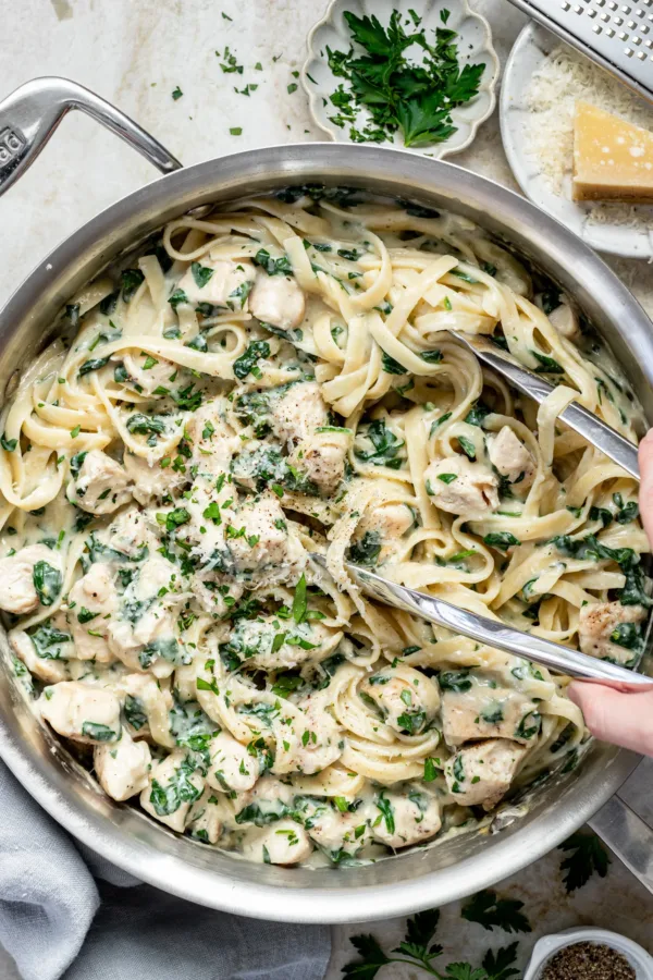 Aussie Chicken with Spinach Fettuccine